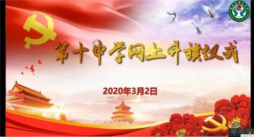 为什么要拍这样的照片:负鼠欺负橘猫把猫粮都吃了,猫奴很气愤!